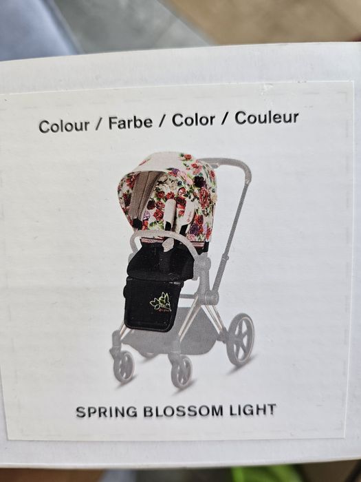 Cybex priam  tapicerka Spring Blossom Light