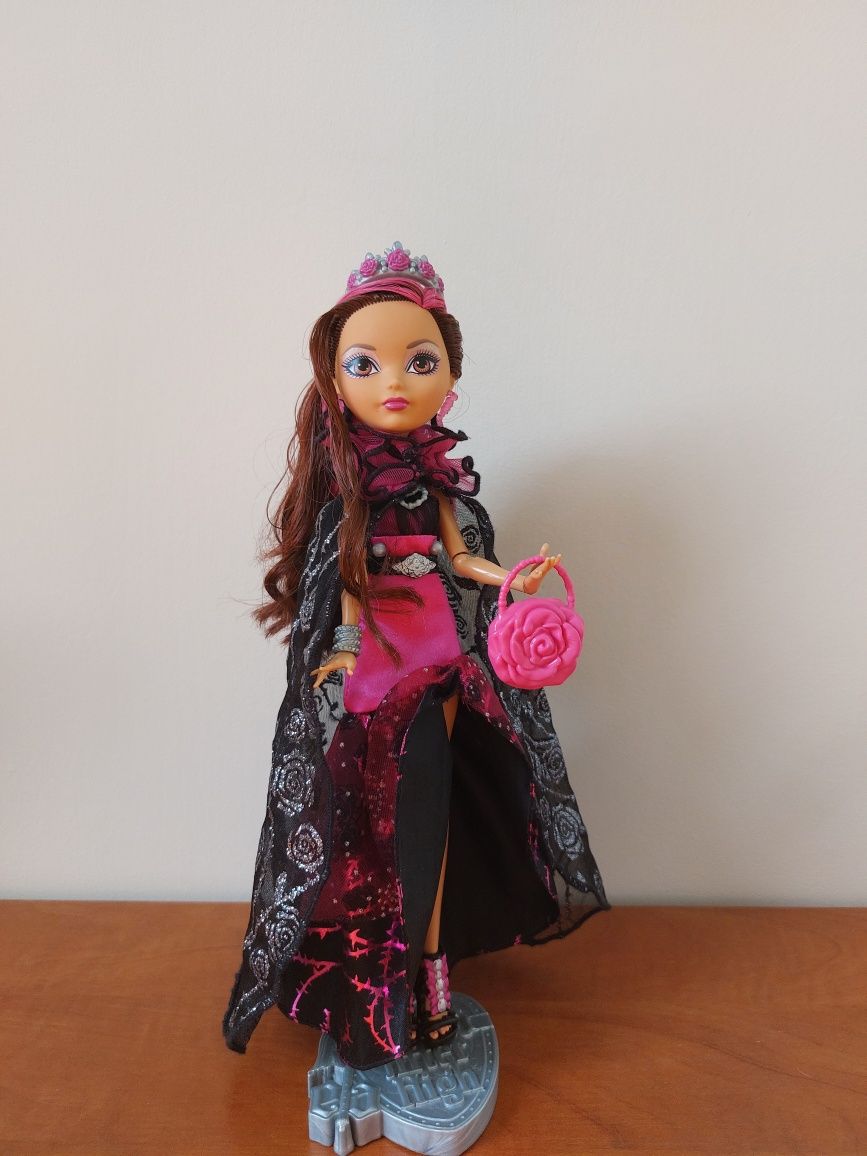 Lalka Ever After High Briar Beauty BCF50 - Ceremonia Dziedzictwa