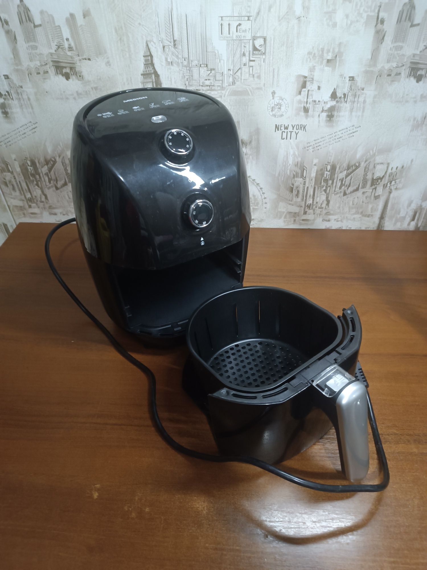 Фретюрниця Medion MD18413