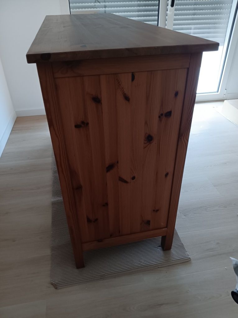 Cómoda Hemnes Ikea