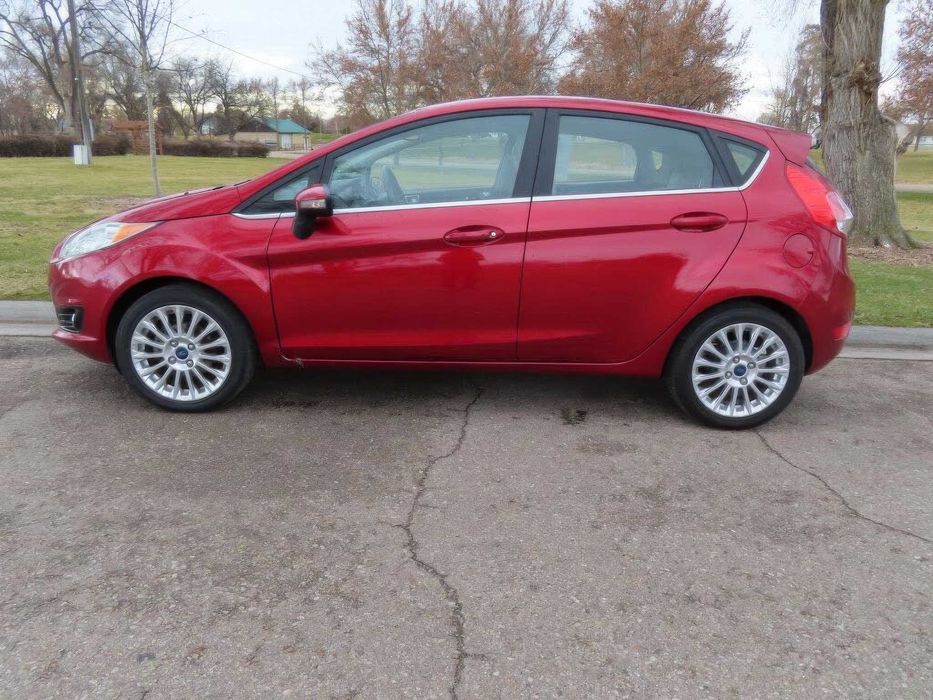 Ford Fiesta      2015