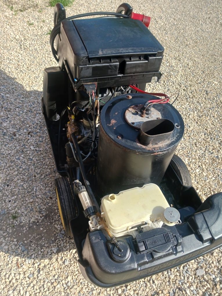 Myjka ciśnieniowa karcher HDS 895