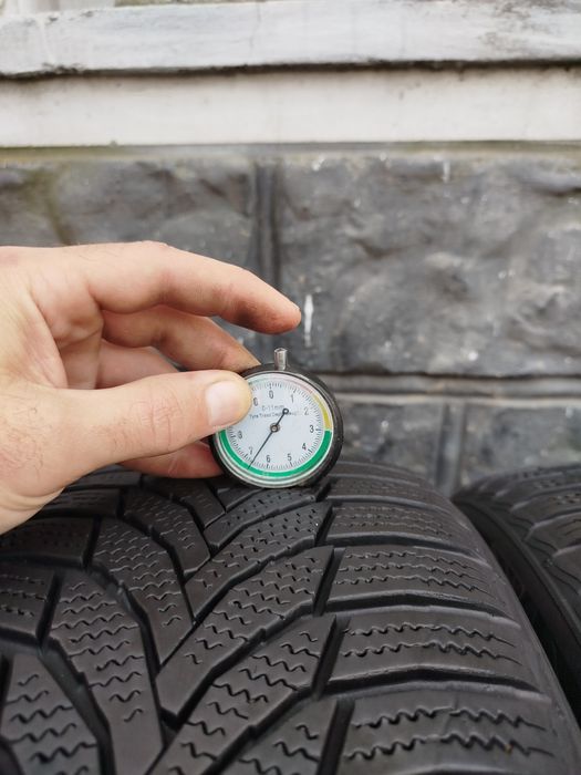 Шини зимові 215-55-17 Nokian+Nexen з Німечини