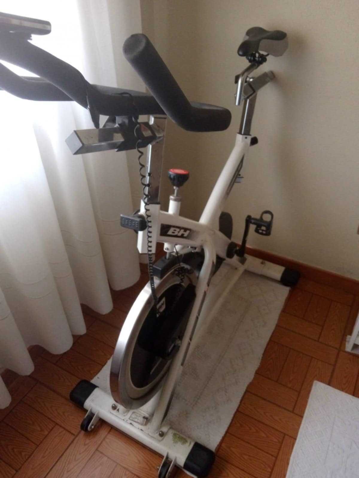 Bicicleta de spining Bh