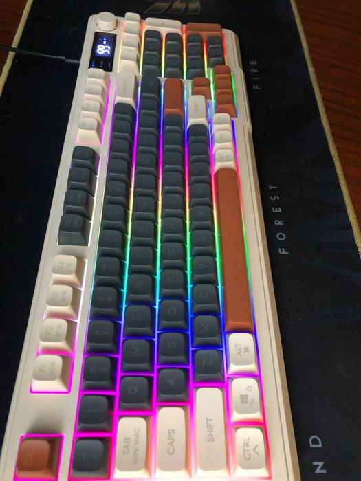 Клавиатура/акамуляторная