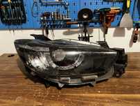 Lampa przednia, prawa Mazda CX-5 2016 rok