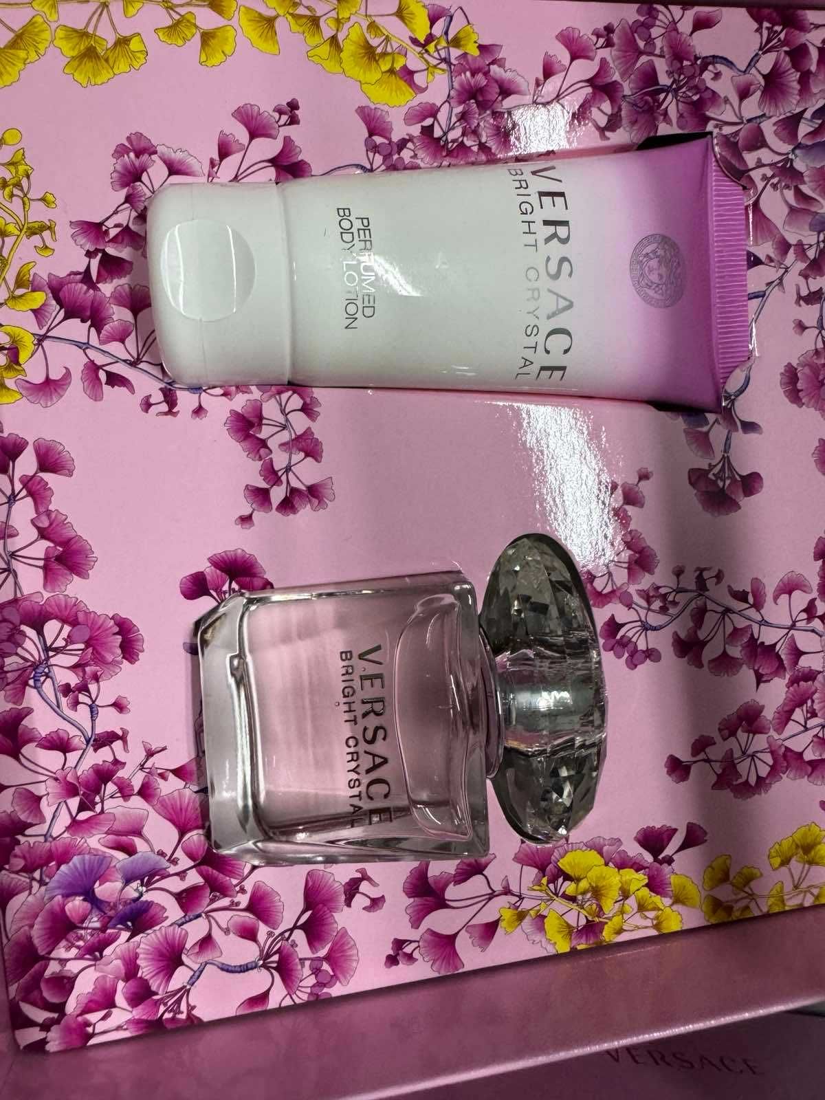 Versace Bright Crystal Набор туалетная вола 30ml лосьйон для тела 50ml