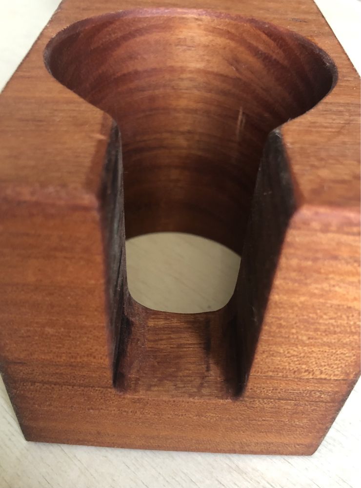 Podstawka pod portafiltr fi 64 mm z drewna cedrowego