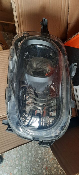 Farol frente esquerdo citroen C3 III