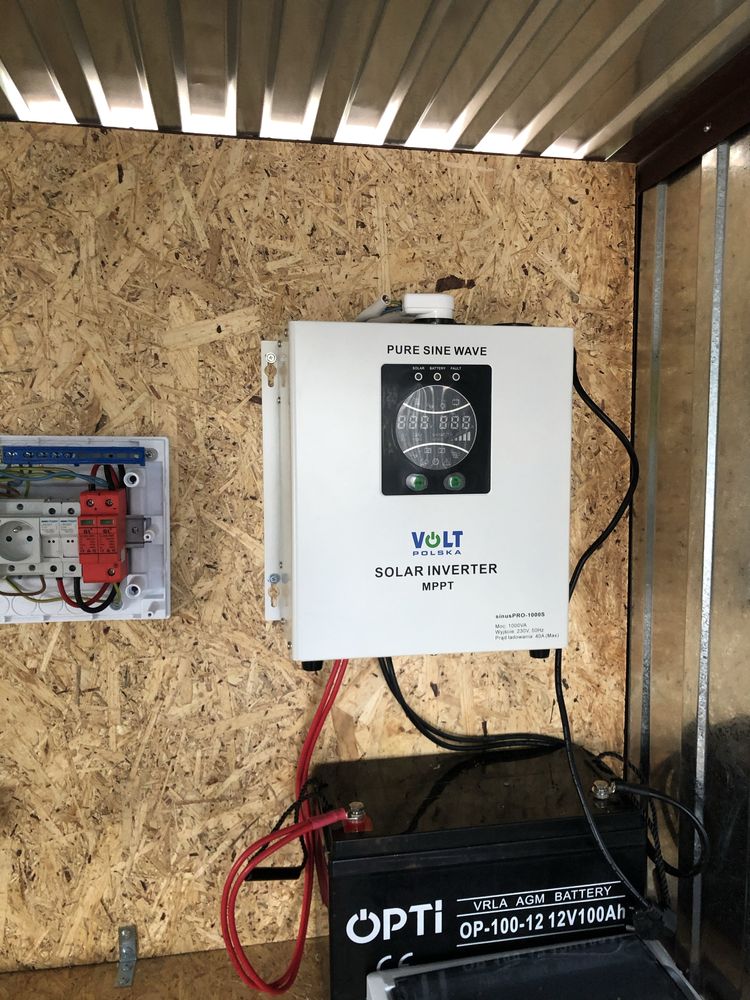 Zestaw fotowoltaiki na blaszak, garaż, off grid