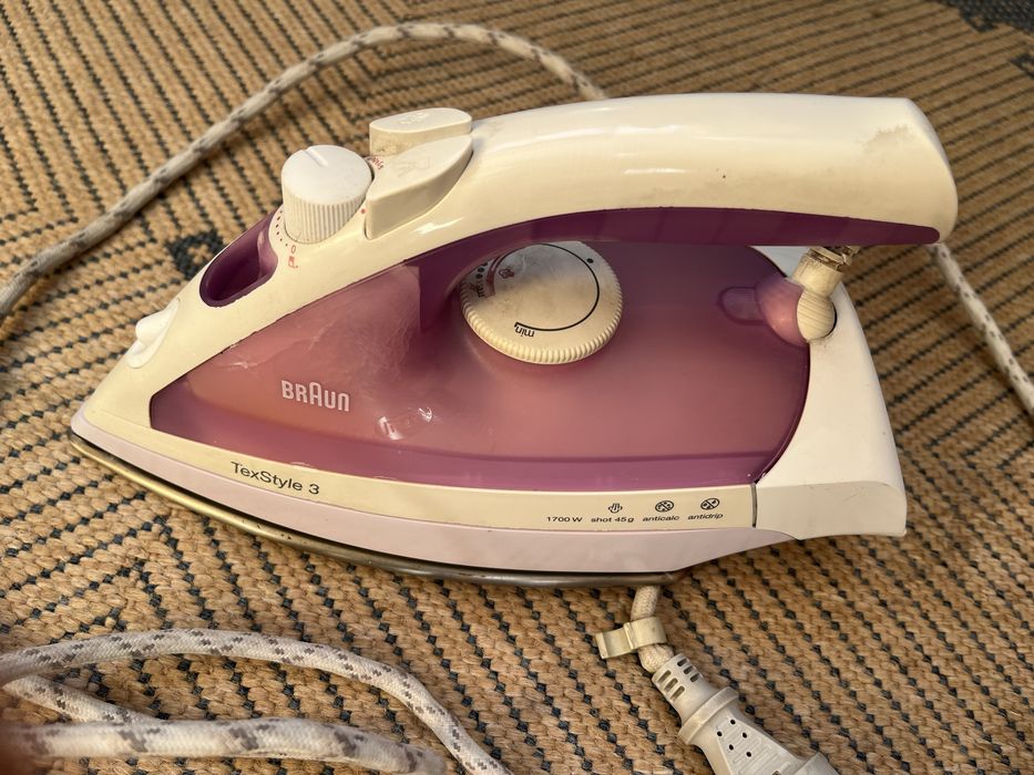 Электро утюг Ровента 2 000 w.   Braun 1700 w.
