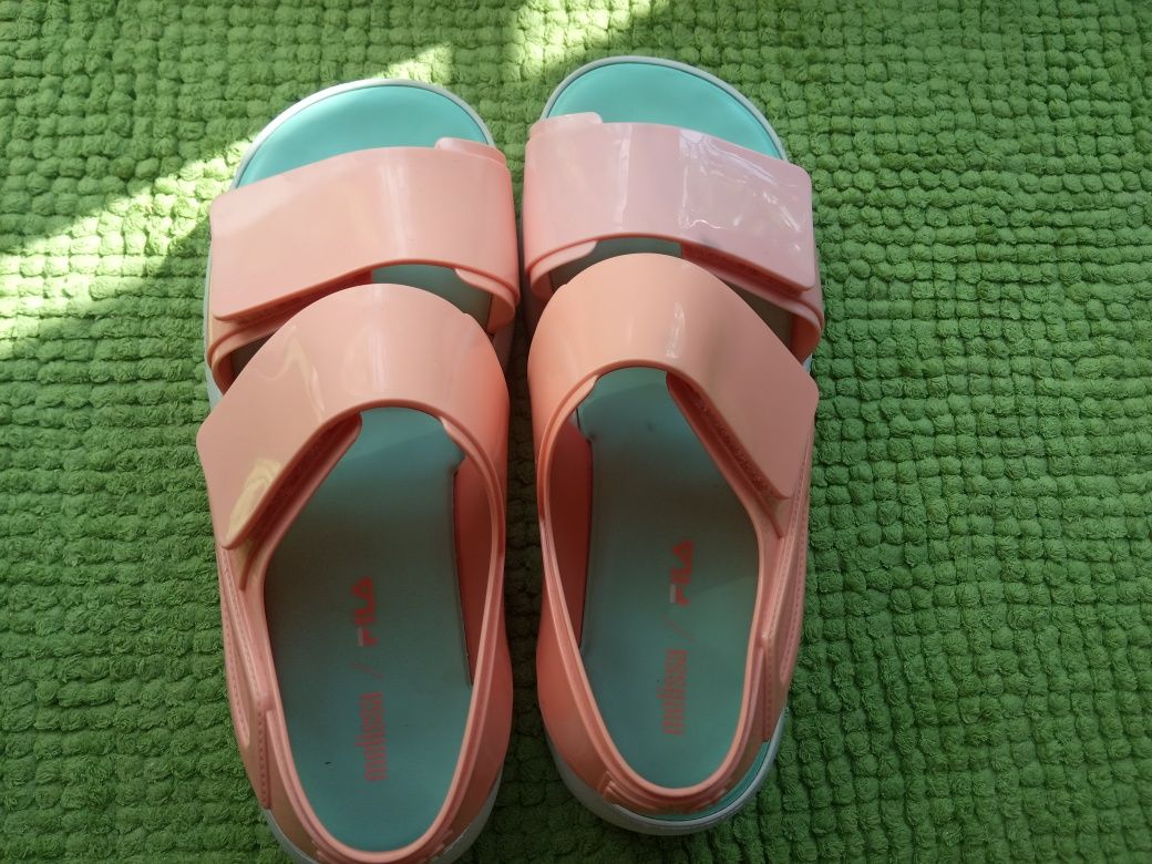 Różowe sandały Melissa Fila r.38