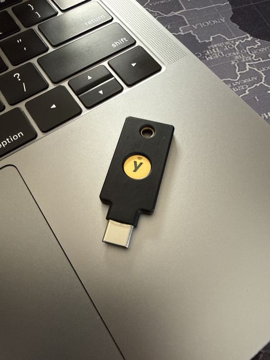 Ключ Yubikey 5C NFC type-C Yunico