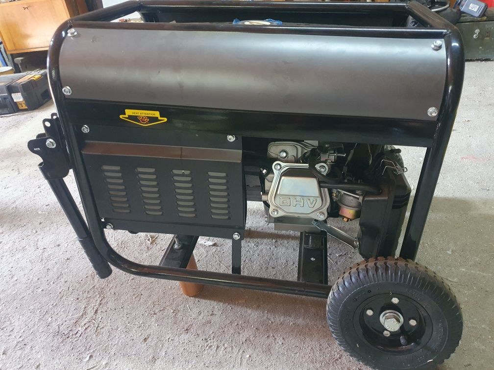 Agregat, generator
