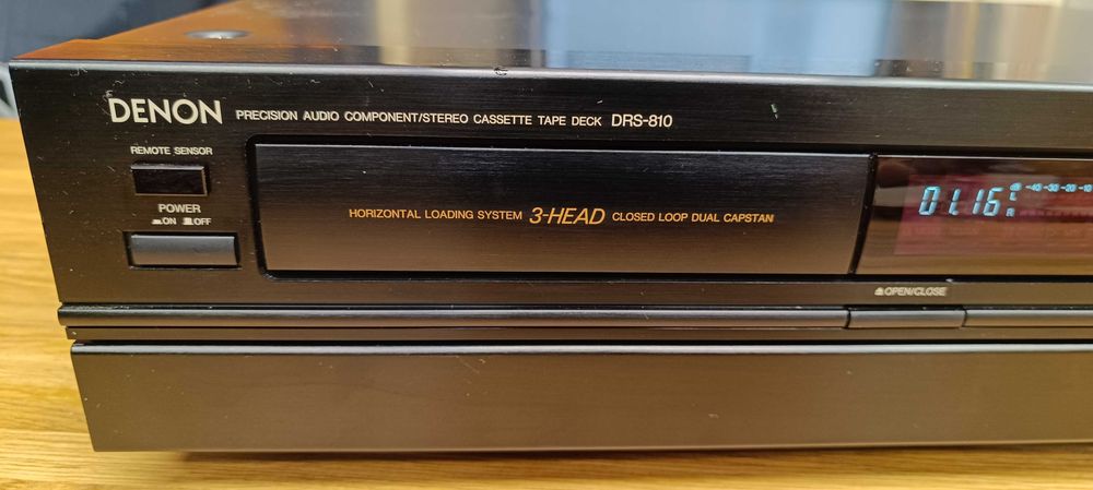 Кассетна дека Denon DRS-810  (3-Нeаd )-відео роботи