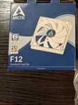 Кулер Arctic F12 3 pin