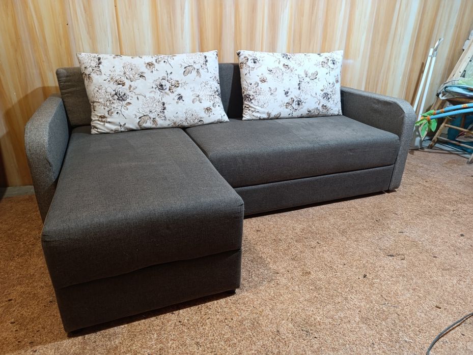 Продам угловой диван