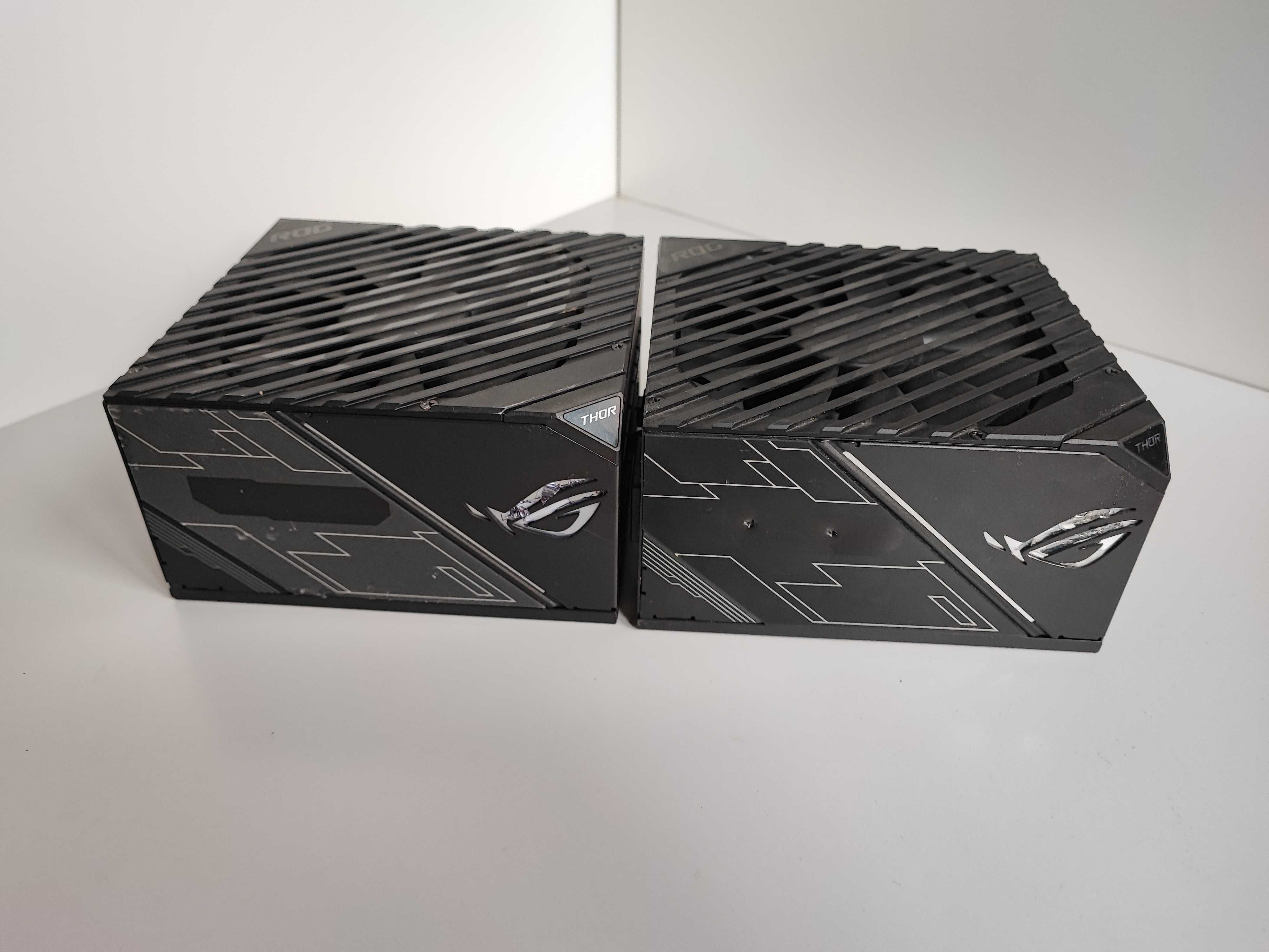 Блок живлення Asus Rog Strix THOR 850W без шнура та кабелів