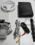 Konsola Nintendo Wii RVL-001 Japońska NTSC-J + kable, pad, kierownica