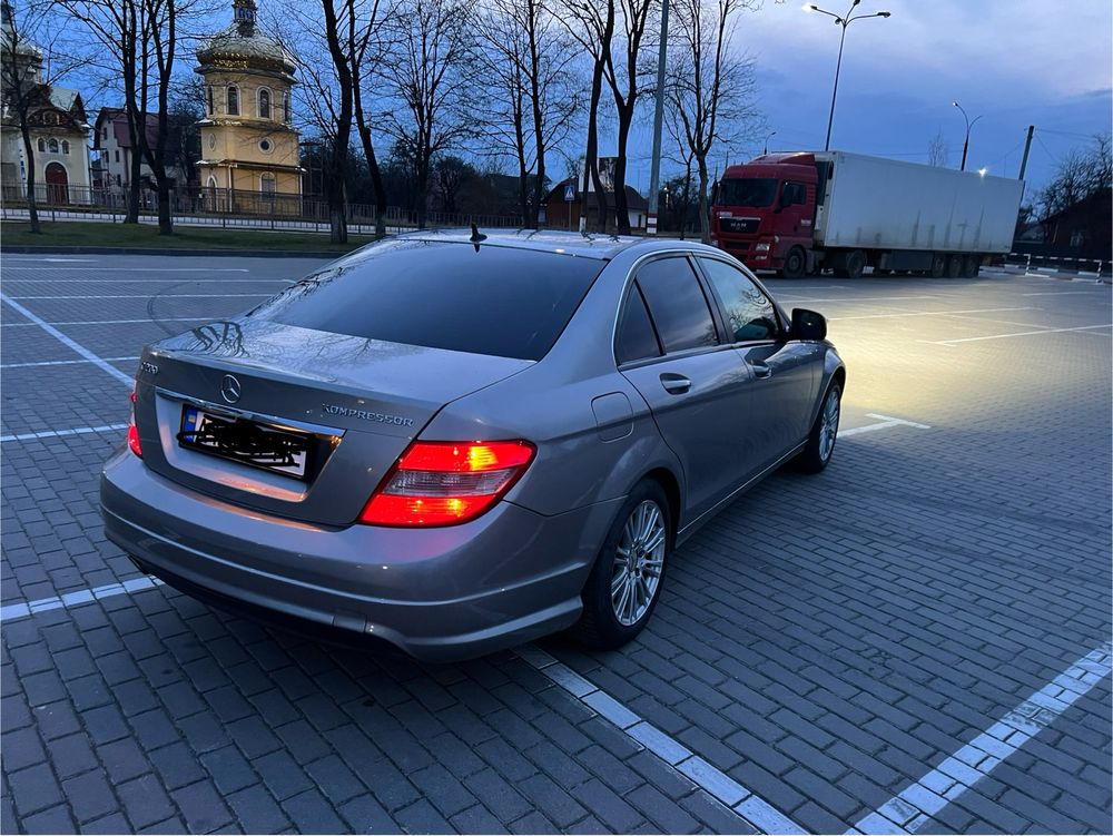 Mercedes c200 ,1,8 kompressor, w204 кузов