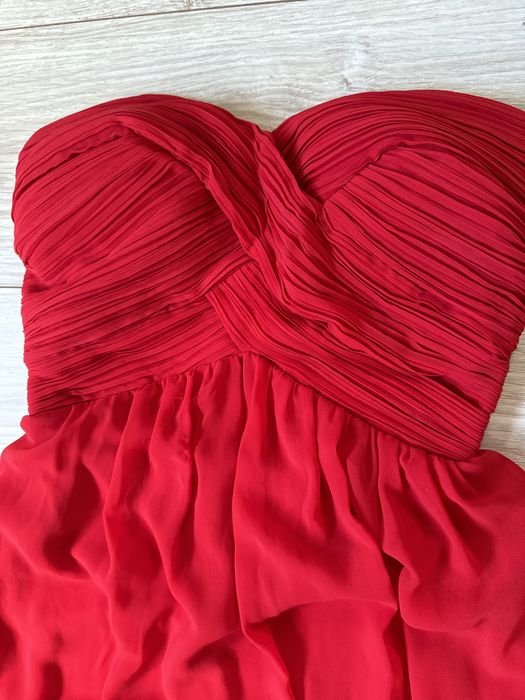 Червона довга вечірня сукня на випускний/свято