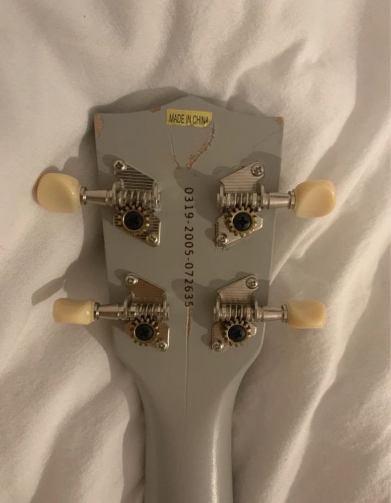Ukulele firmy makala mk-ss/gry