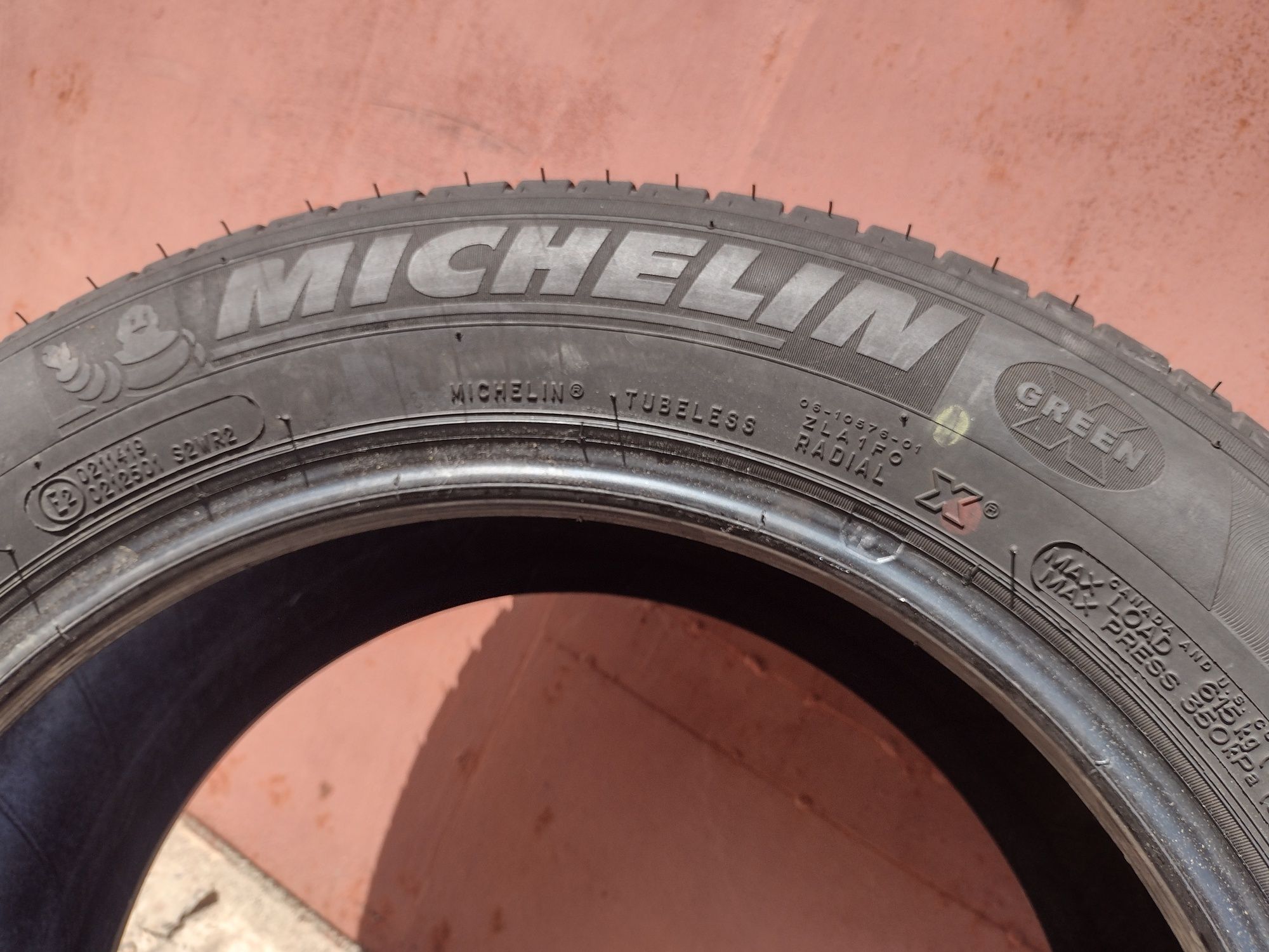 Продається пара колес MICHELIN 205 55 16