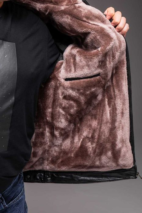 Куртка чоловіча зимова шкіряна на хутрі батал