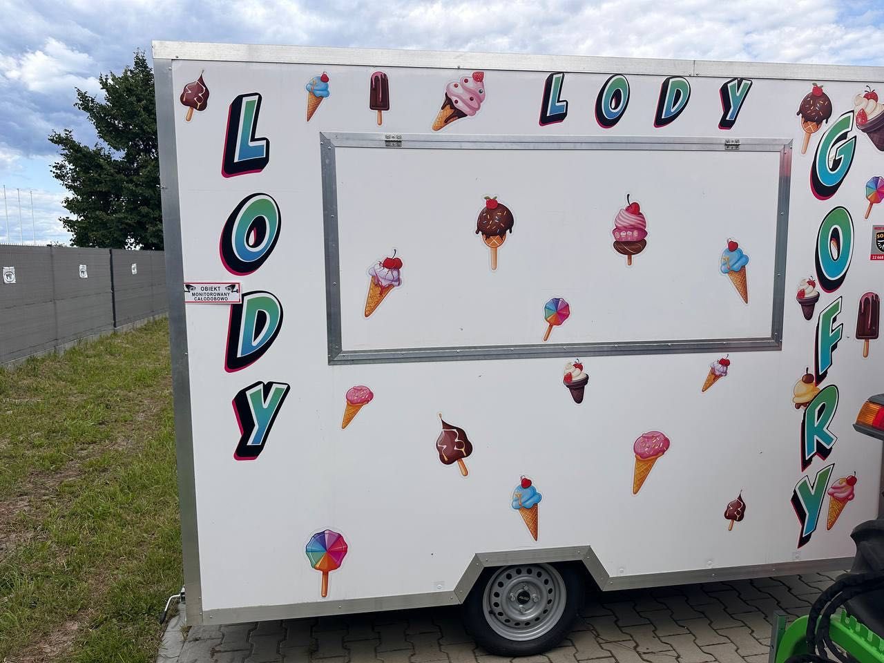 Kiosk do sprzedazy lodow