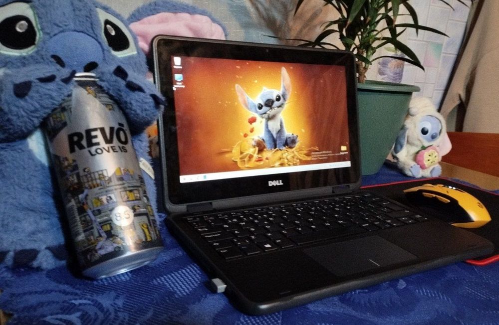 Dell latitude 3190 2 in 1 8/128