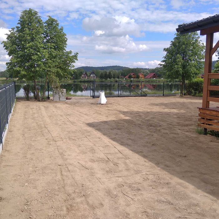 Zakładanie trawników, glebogryzarka separacyjna, walec, równiarka,