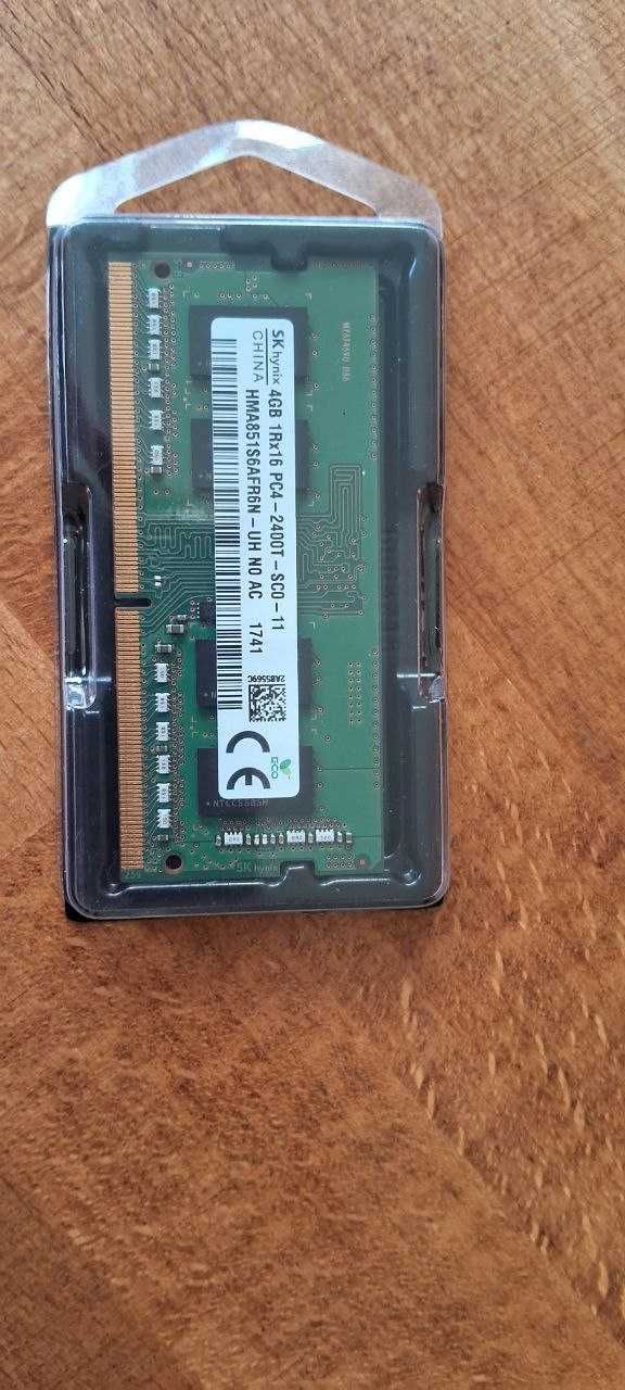 Оперативка sk hynix 4 gb DDR4 2400