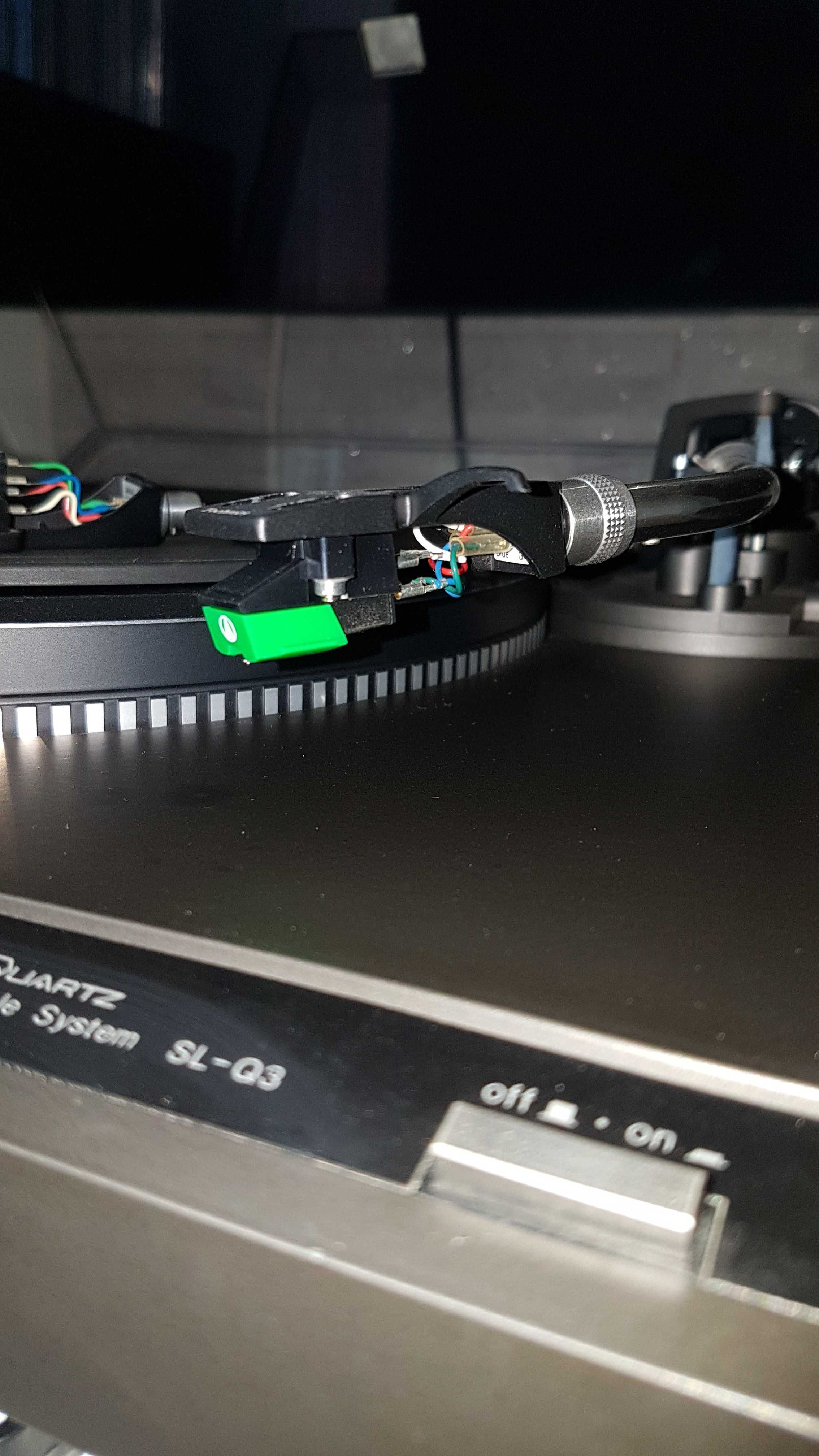 Gramofon Technics SL-Q3