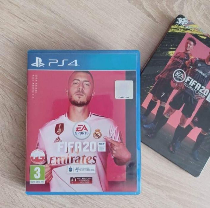 Gra FIFA 20 na PS4