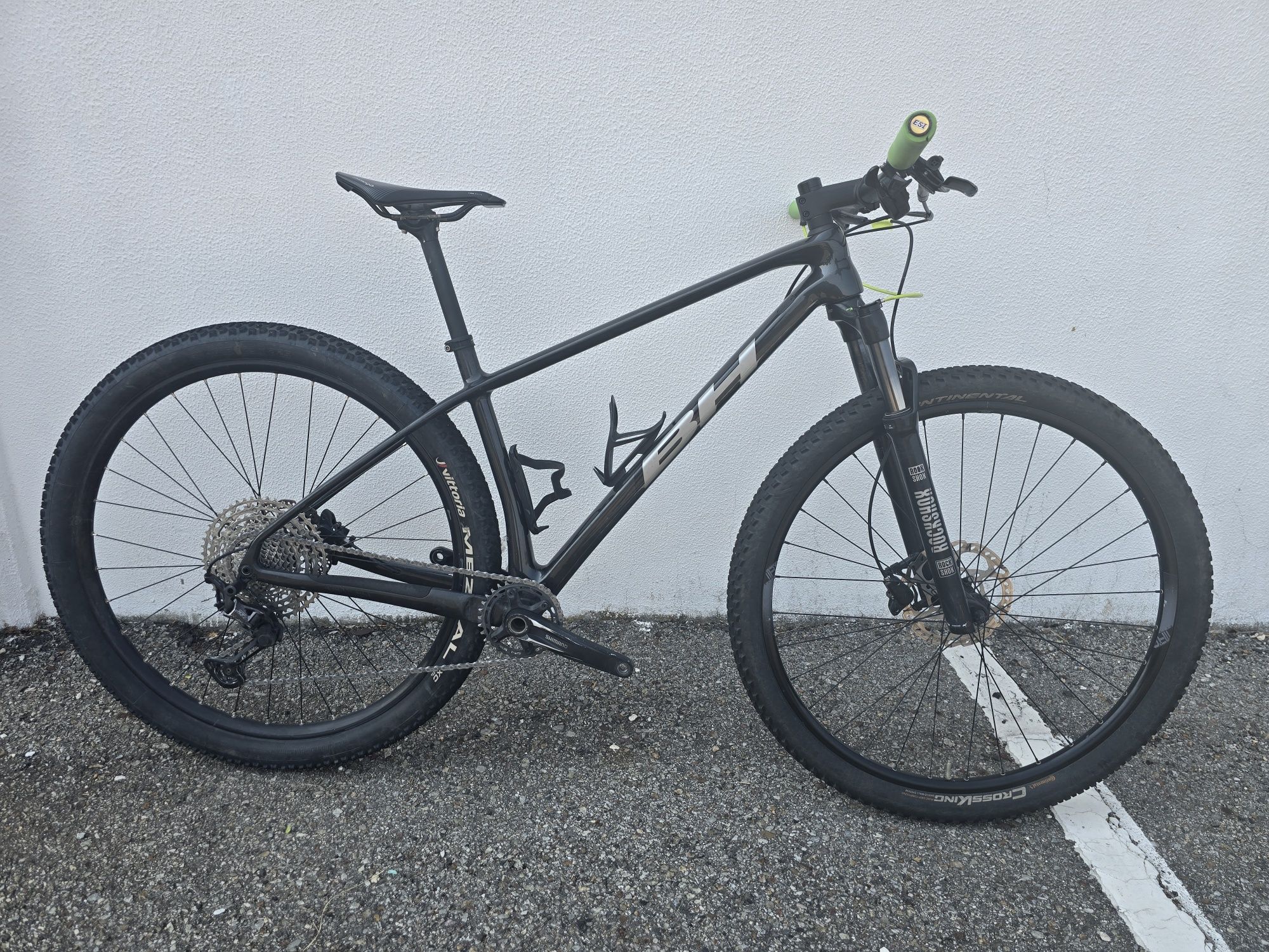Bh ultimate m 29 12x1v com rock shox