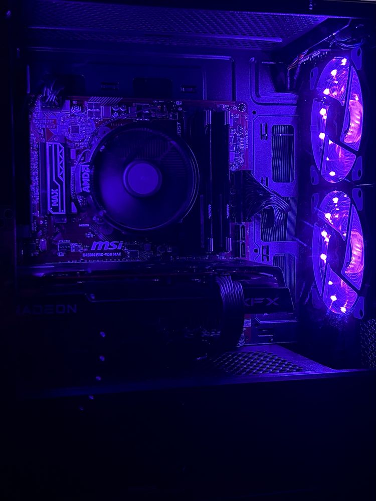 Komputer gamingowy, ryzen 5 3600 , rx 6600xt