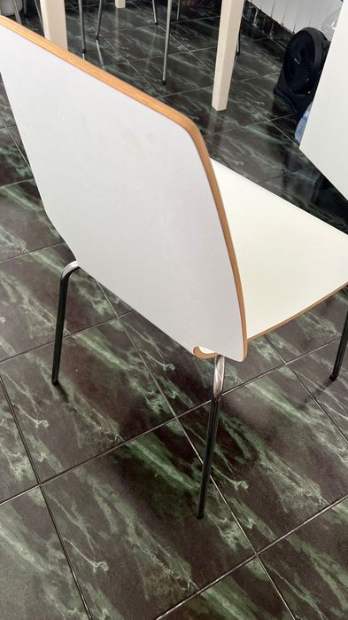 Cadeiras em bom estado