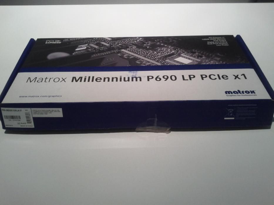 Placa Gráfica Matrox Millenium P690 LP 128M PCIe X1