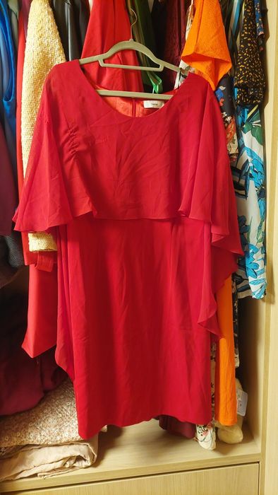 Sukienka czerwona długa rozmiar 48 odświętna