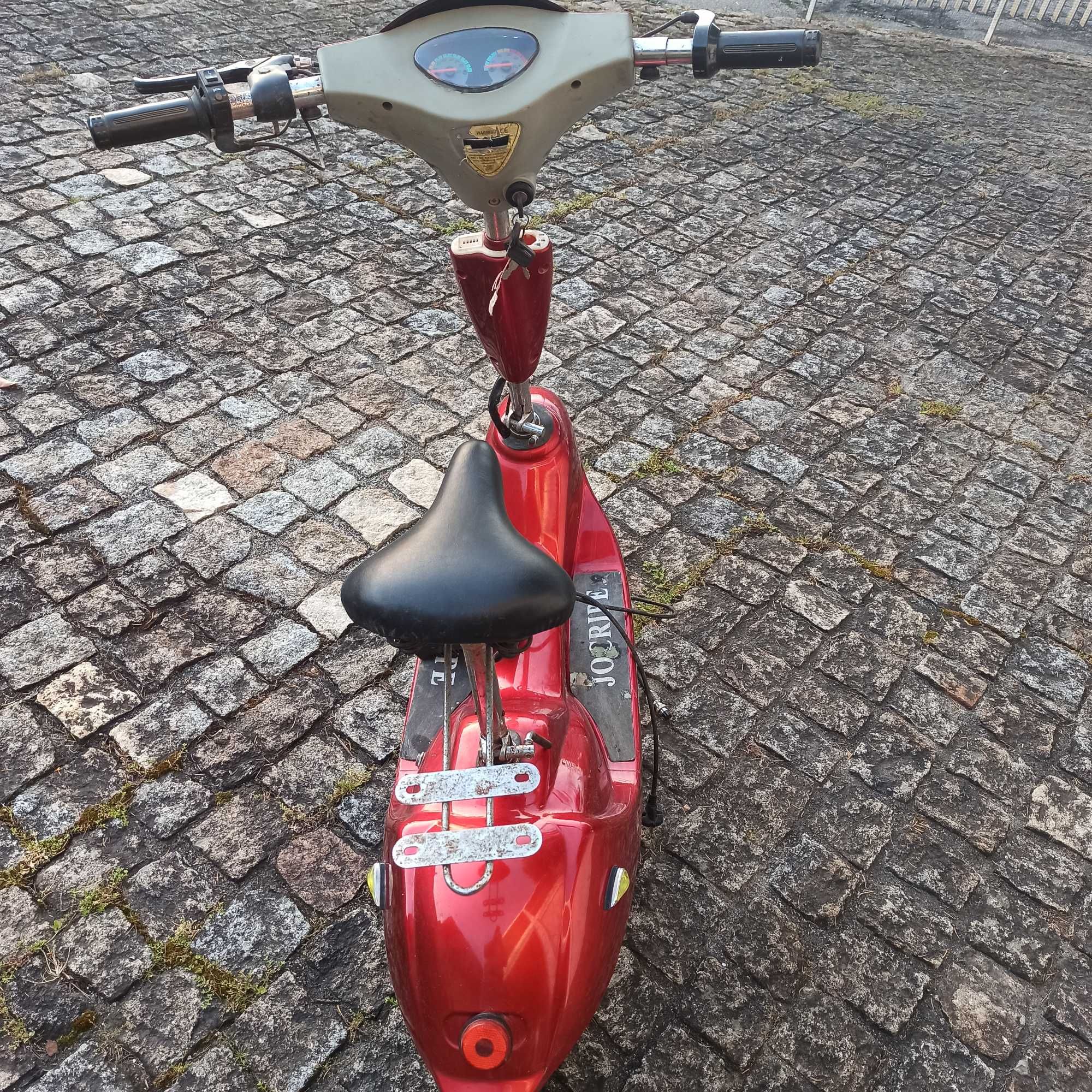 Trotinete/monociclo elétrico