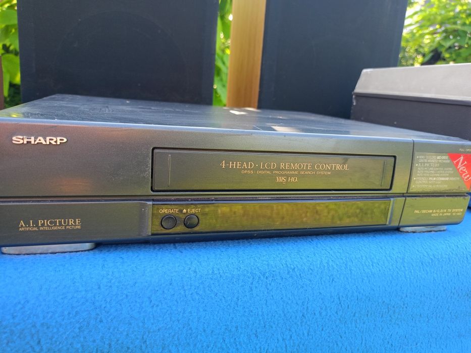 Kolumny, radio, magnetofon szpulowy, TV,  video