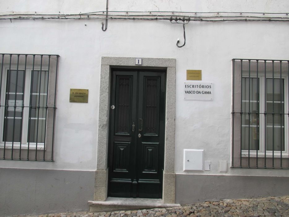 Arrenda-se escritório no centro historico