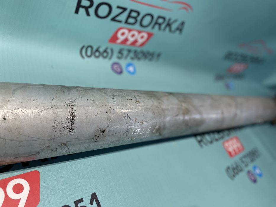 Кардан Navara D40 карданний вал 5010769 Навара Д40 2.5