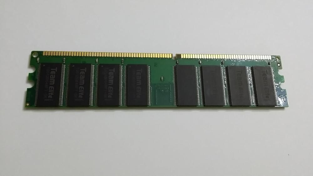 Memória 1GB DDR 400