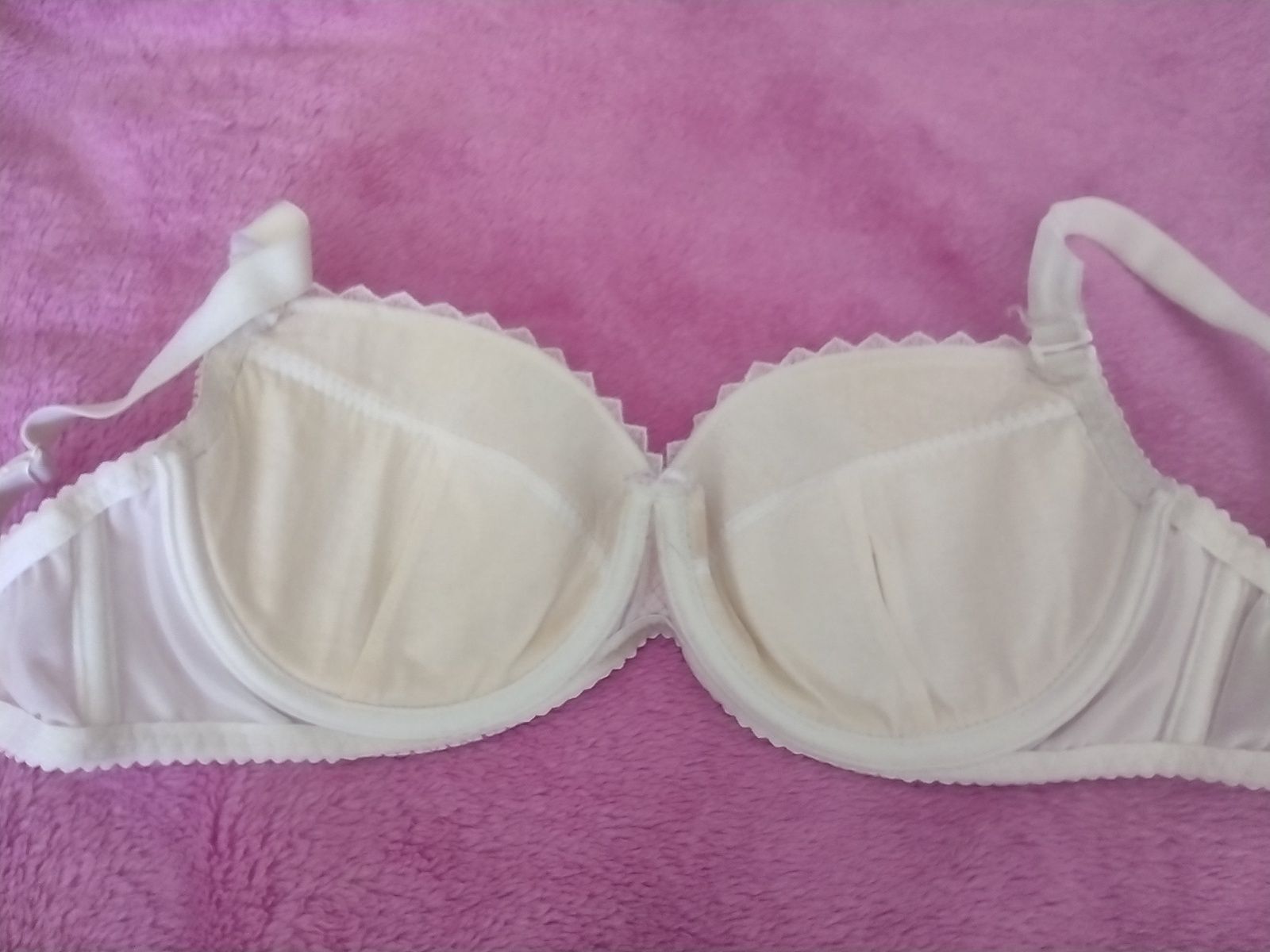 Biustonosz push up NESSA roz.70 E