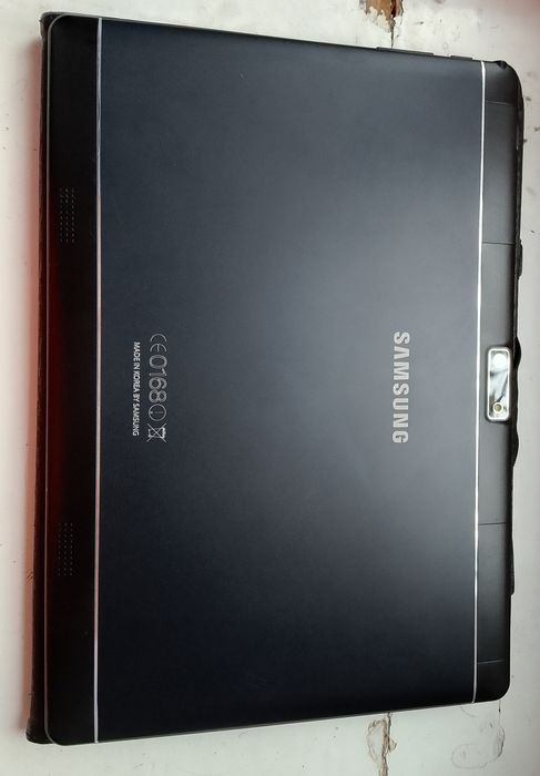 Продам або обміняю  планшет самсунг