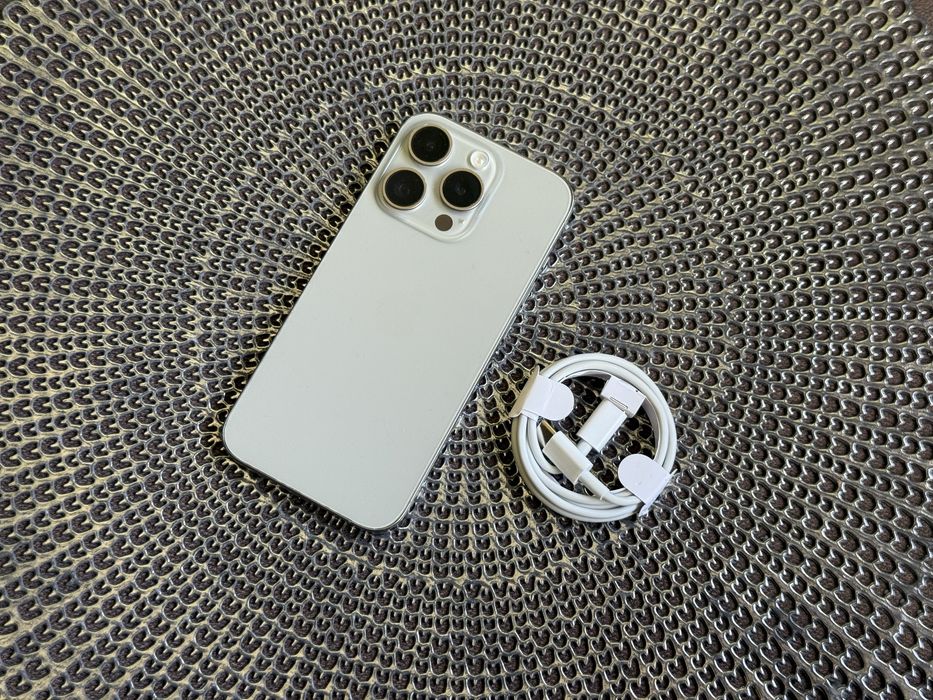 Apple Iphone 15 Pro 128GB Natural Titan Neverlock Батарея 86%