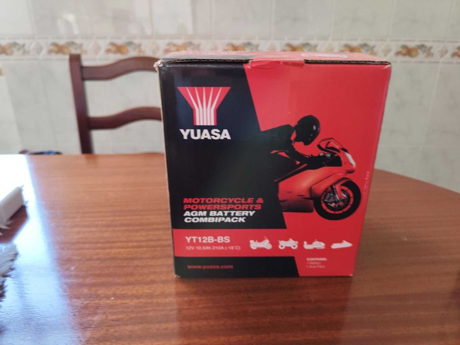 Bateria YUASA YT12B-BS, Nova.