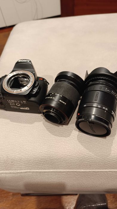 Sony Alpha  a230