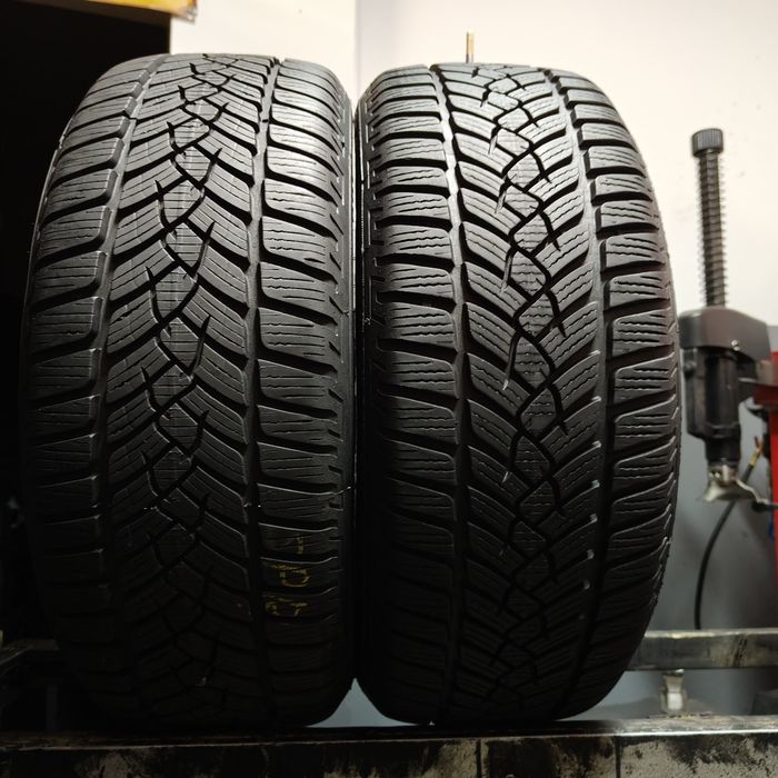 215/55/17 XL Sprzedam parę opon zimowych Fulda